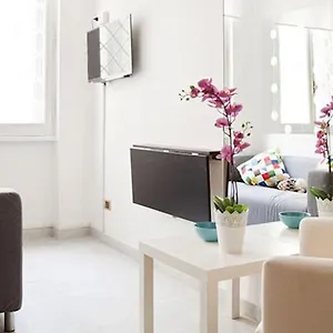 Affittacamere Kamchu Apartments: Ada