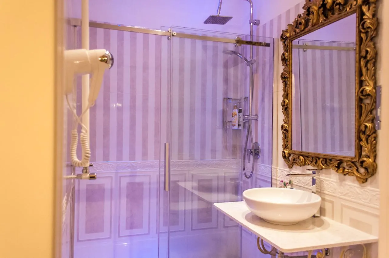 Impero Vaticano Suites Guest House Rome 2*,  Italy
